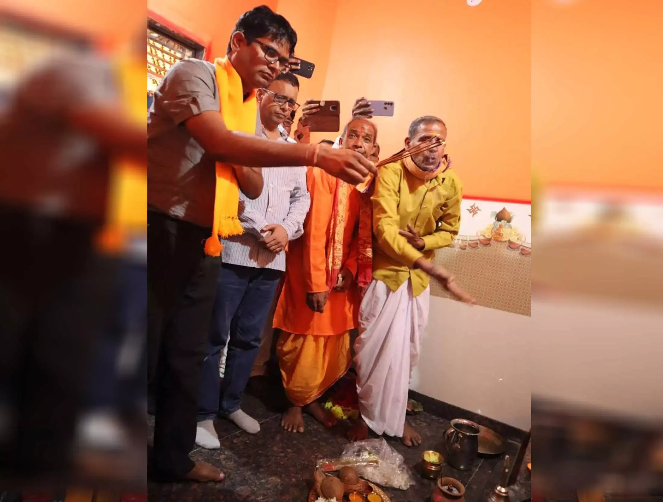Ranpur Shri Ganesh Temple: बगीचा में स्वयंभू श्री गणेश मंदिर की प्राण प्रतिष्ठा: वित्त मंत्री चौधरी ने पूजा-पाठ कर परिसर में किया पौधा रोपण
