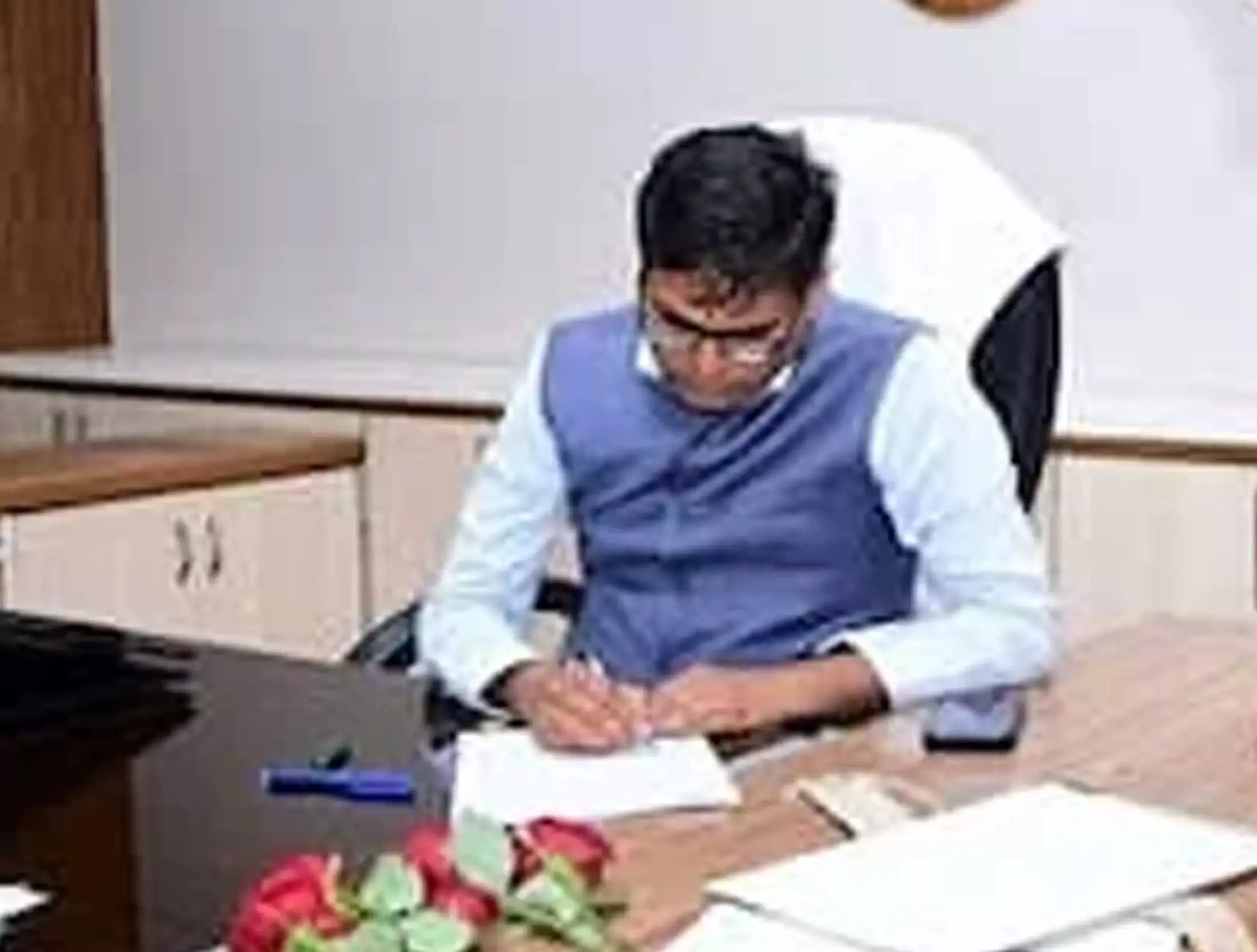 Amritkal Chhattisgarh Vision @ 2047: मंत्री चौधरी की पाती: कैबिनेट के अपने साथियों के साथ ही बीजेपी कांग्रेस और गोंगपा विधायक को लिखा पत्र, जाने क्‍या है मामला