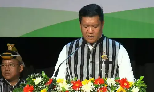 पेमा खांडू का जीवन परिचय (जीवनी) : Pema Khandu Biography in Hindi