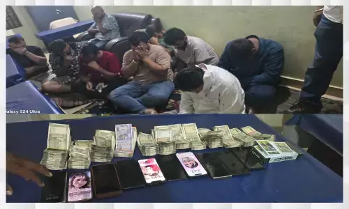 सट्टा किंग और भारत: 9 जुआरी जुआ खेलते रंगे हाथों गिरफ्तार, 6.81 लाख नगदी भी जब्त...