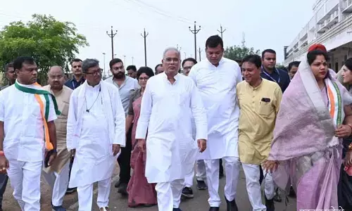 Balodabazar: बलौदाबाजार पर सियासत: प्रदेशभर में कांग्रेसी कर रहे हैं प्रदर्शन, उधर व्‍यवस्‍था को पटरी पर लाने की कवायद में जुटा प्रशासन, कलेक्‍टर ने की समीक्षा