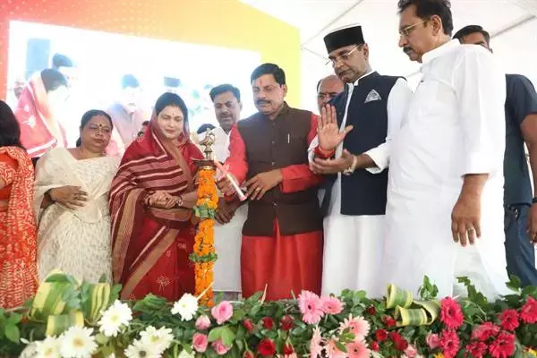 MP School News : 369 सीएम राइज स्कूलों का संचालन आरंभ, छात्रों उपलब्ध कराई जाएंगी सभी आवश्यक सुविधाएं