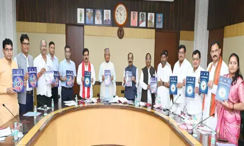 CM विष्णुदेव ने किया एसडीजी डिस्ट्रिक्ट प्रोग्रेस और स्टेट प्रोग्रेस रिपोर्ट का विमोचन, प्रथम आने वाले 3 जिले को दी बधाई...