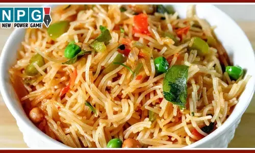 Sewai Upma Recipe: इस ट्रिक से  सेवईं का उपमा बनेगा खिला-खिला, स्वाद भी मिलेगा बेहतर...