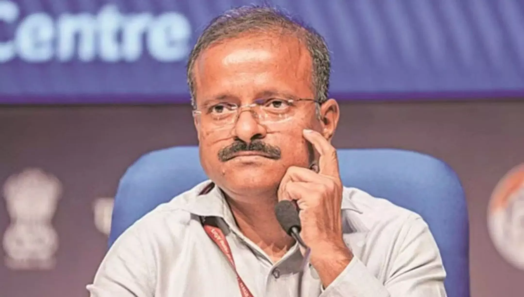 IAS Pradeep Singh Kharola New NTA DG : IAS प्रदीप सिंह खरोला होंगे NTA के नए महानिदेशक, सुबोध कुमार को हटाया गया IAS Pradeep Singh Kharola New NTA DG : IAS प्रदीप सिंह खरोला होंगे NTA के नए महानिदेशक, सुबोध कुमार को हटाया गया