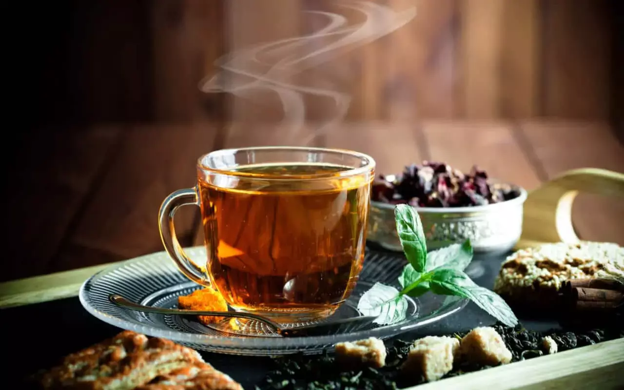 Black Tea Benefits and Recipe : मानसून और चाय...तो फिर जानियें ब्लैक टी के फायदें और रेसिपी