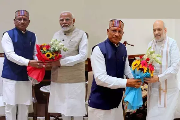 CM Vishnudeo Delhi visit: दिल्‍ली में मोदी और शाह से मिले सीएम साय: यहां कैबिनेट में शामिल होने वाले नामों और शपथ ग्रहण की तारीख को लेकर अटकलबाजी शुरू...