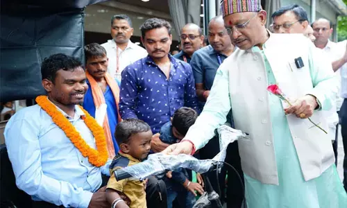 Raipur News: दिव्यांगता कमजोरी नही, मन के हौसले से जीवन की उड़ान