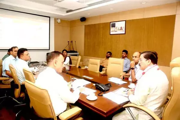 MP News: कौशल विकास और रोजगार मंत्री टेटवाल ने संत शिरोमणि रविदास ग्लोबल स्किल पार्क के निर्माण कार्यों की समीक्षा की