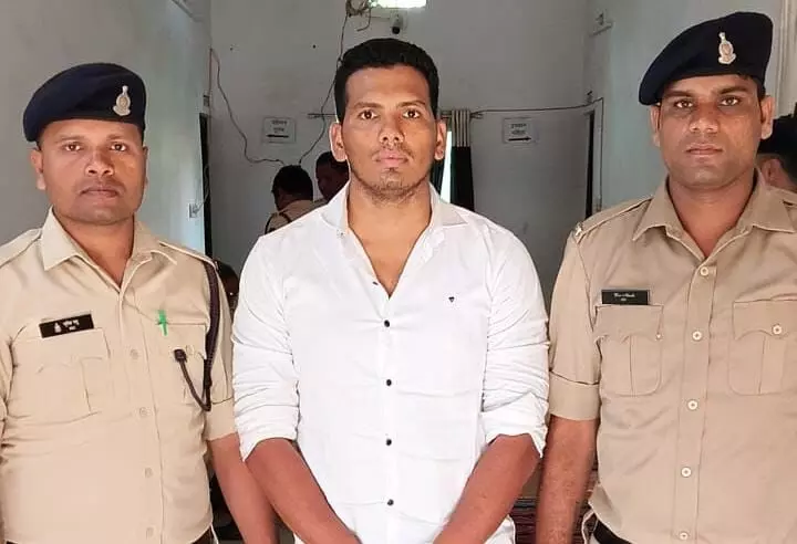 Balodabazar Violence: भीम आर्मी का पूर्व जिला अध्यक्ष गिरफ्तार, स्टेज में भड़काउ भाषण देकर भीड़ को भड़काने का आरोप...