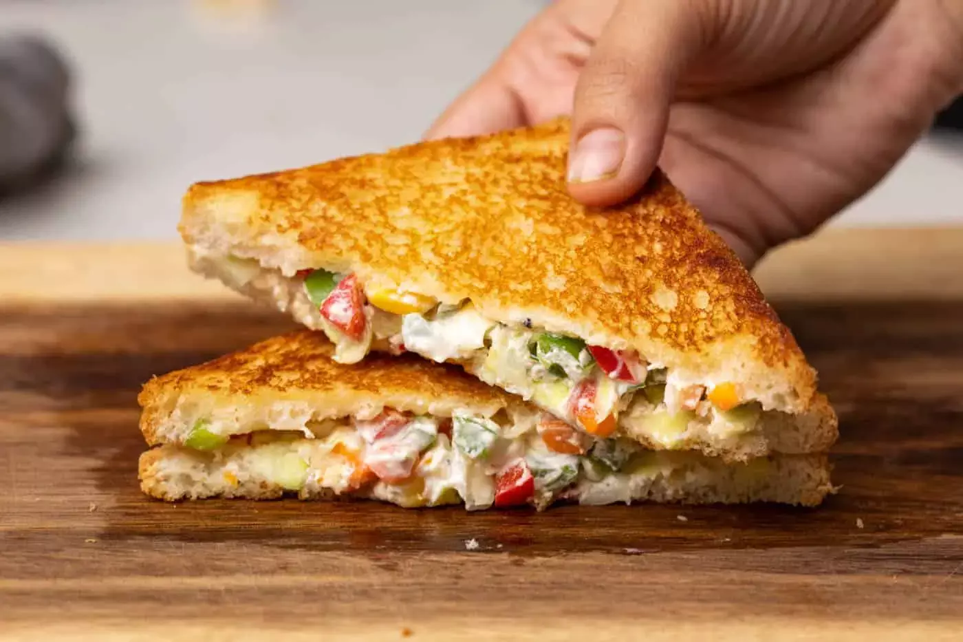 Mom Recipe For Tifin Series-10 : हेल्दी और क्विक रेसिपीज़,  Vegetable Toast, Chapati Rapps and Hang Cord Sandwich