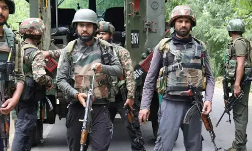 Kathua Terror Attack: कठुआ में आतंकियों ने घात लगाकर सेना पर बरसाई गोलियां, JCO सहित 5 जवान शहीद