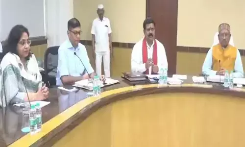 Vishnu Deo Cabinet: विष्‍णु देव कैबिनेट की बैठक शुरू, किसानों से जुड़े इन विषयों पर हो सकती है चर्चा... फोटो और वीडियो