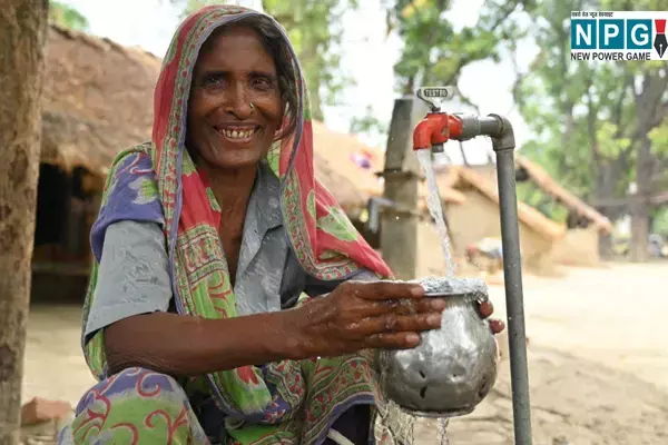 MP News: मध्य प्रदेश की लाडली बहनों का जीवन हुआ आसान, 63.54% घरों में पहुंचा नल से जल