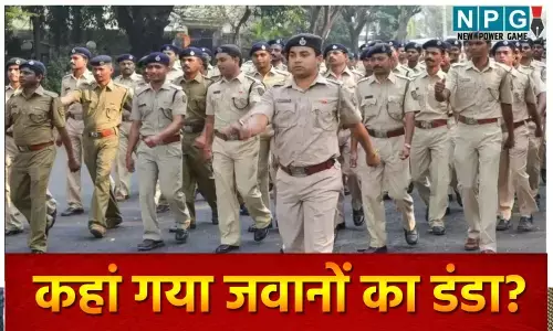 CG: पुलिस के हाथों से लाठी गायब, आखिर कहां गया जवानों का डंडा? जानिए लाठी की कहानी...