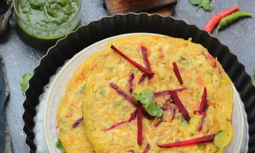 Moonglet Recipe: अंबानी की पार्टी में परोसा जा रहा मूंगलेट, आप भी बनाइए इस एकदम अनोखे अंदाज में...