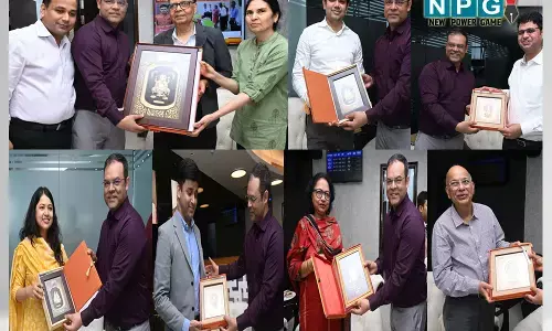 CG: केंद्रीय वित्त आयोग के अध्यक्ष अरविंद पनगढ़िया व सदस्यों को स्मृति चिन्ह भेंट कर दी गई बिदाई...