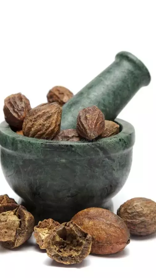 Harad Ke Fayde: मानसून में वायरल, स्किन डिसीज़ और हेयर फाॅल से बचाएगी हरड़, जानिए एक से बढ़कर एक फायदे...