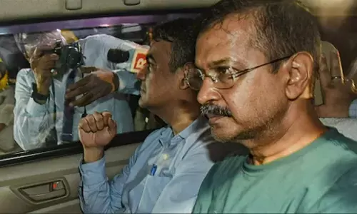 Arvind Kejriwal News: AAP और तिहाड़ जेल प्रशासन आमने-सामने, अरविंद केजरीवाल की तबीयत को लेकर पार्टी ने लगाए गंभीर आरोप