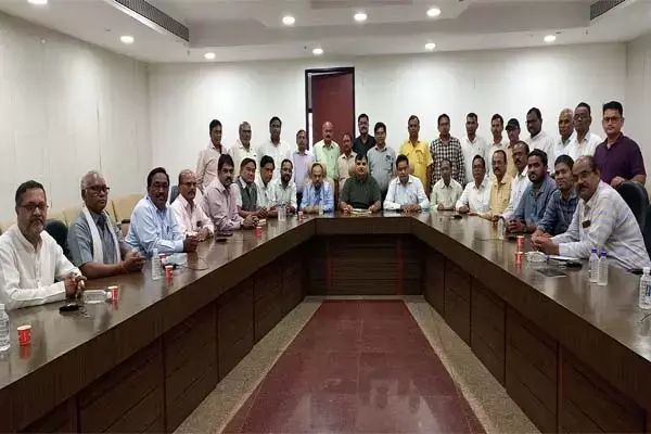 DA News: DA को लेकर कर्मचारियों का अल्‍टीमेटम: सरकार को जुलाई अंत तक की दी मोहलत, मांग पूरी नहीं हुई तो...