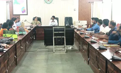 CG News: कलेक्टर ने छात्रावास अधीक्षकों की ली संयुक्त बैठक