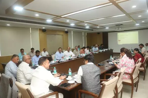 MP News: विद्यार्थियों के सुनहरे भविष्य के निर्माण के लिये सरकार कोई कसर नहीं रखेगी : जनजातीय कार्य मंत्री डॉ. शाह