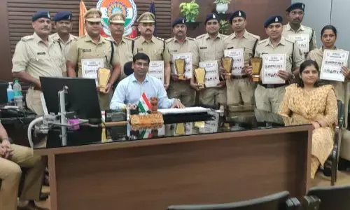 Raipur News: अनुशासनहीनता बरतने पर कांस्टेबल सस्पेंड, 12 पुलिस अधिकारी कर्मचारी बने कॉप ऑफ द मंथ