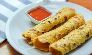 Lauki ka cheela Recipe : बच्चों के लिए टिफिन में बनाएं लौकी का चीला, टेस्टी के साथ हेल्दी भी