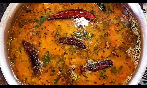 HAIDARABADI DAL: टमाटर छू रहा आसमान...तो फिर इस तरह से बनाएं टेस्टी हैदराबादी दाल