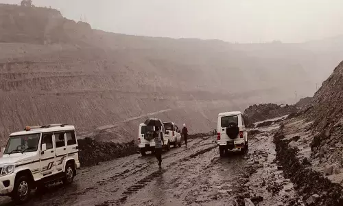 CG: एसईसीएल का अधिकारी खदान में भरे पानी में बहा, तीन ने किसी तरह बचाई जान,चौथे का रेस्क्यू जारी