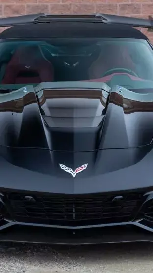 अमेरिका की सबसे पावरफुल प्रोडक्शन कार 5.5 लीटर V8 ट्विन टर्बो इंजन के साथ Chevrolet Corvette ZR1 हुई लॉन्च...