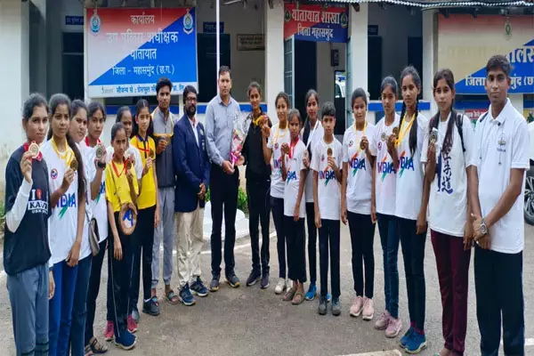 State Level Mix Boxing Championship: महासमुंद जिले के खिलाड़ियों ने राज्य स्तरीय मिक्स बॉक्सिंग चैम्पियनशिप में 27 पदक जीते