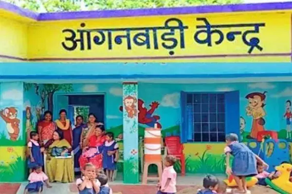 MP News :सक्षम आंगनवाड़ी एवं पोषण 2.0:  आंगनवाड़ी कार्यकर्ता और सहायिकाओं को मिलेगा बीमा का लाभ