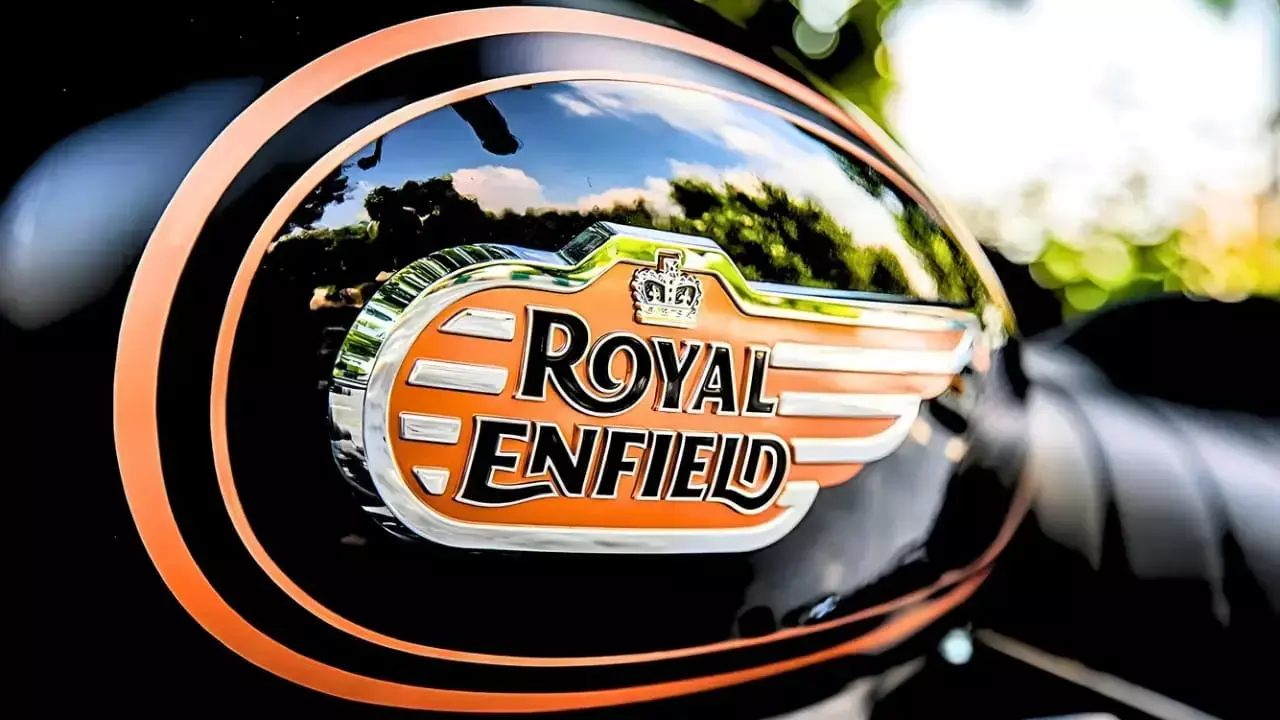 Bullet 650 Twin Name Trademarked: रॉयल एनफील्ड ने बुलेट 650 ट्विन नाम को भारत में लॉन्च से पहले ट्रेडमार्क किया, जानें पुरी जानकारी...