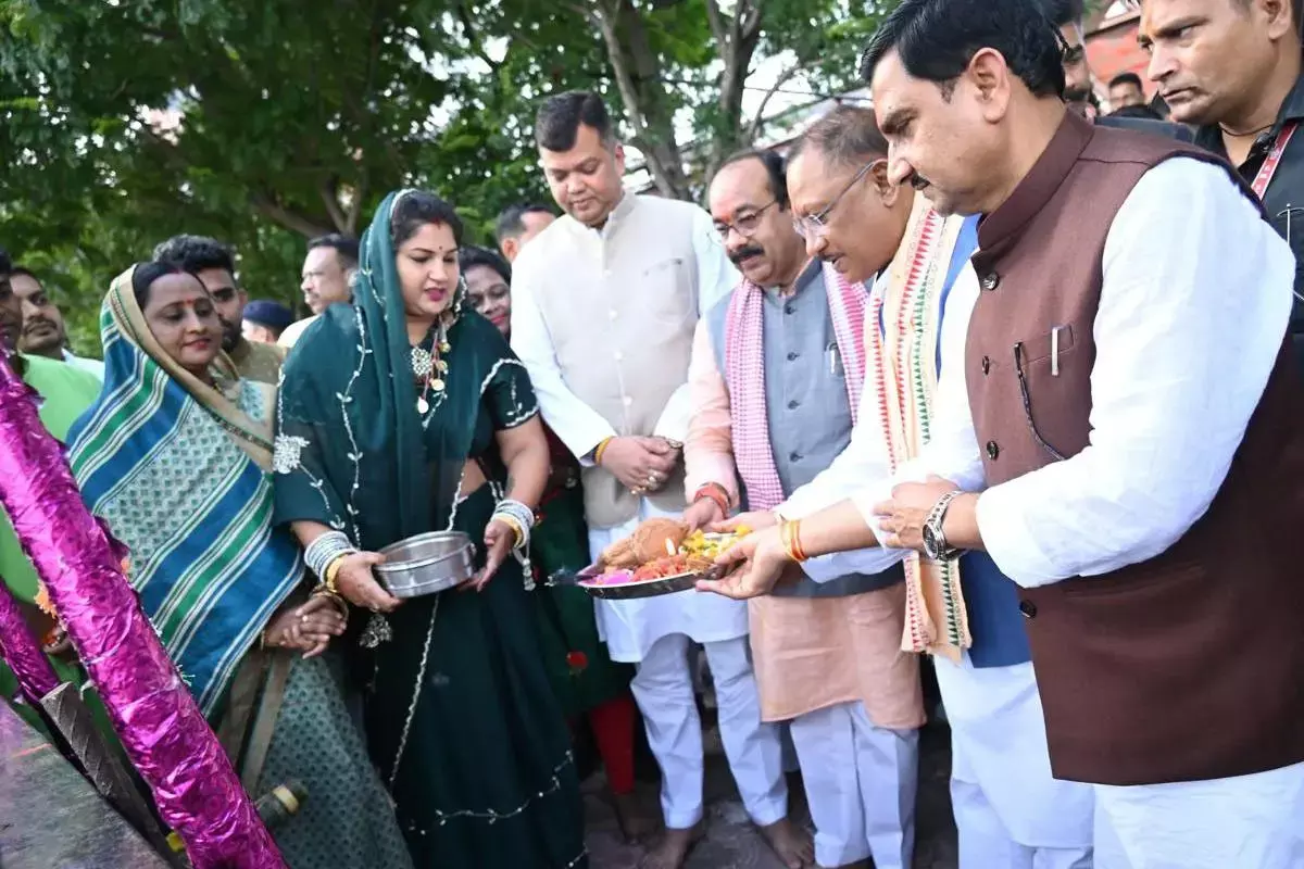 CG-बदलेगा मरीन ड्राइव का नाम! साहू समाज ने यह नाम रखने की मांग की, CM विष्णुदेव ने दिया गंभीरता से विचार कर कार्यवाही का आश्वासन...