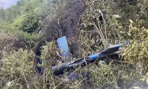 Nepal Helicopter Crash: नेपाल में एक और विमान हादसा, हेलिकॉप्टर क्रैश, पायलट समेत पांच लोगों की मौत
