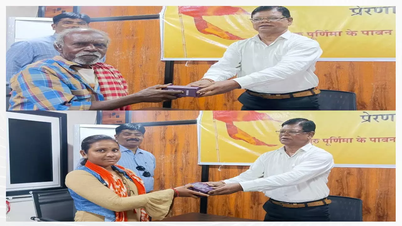 मुख्यमंत्री कैंप कार्यालय बगिया बना उम्मीदों का नया आशियाना, महिन्दर और मंदाकिनी को मिला श्रवण यंत्र