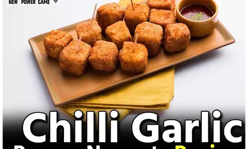 Chilli Garlic Paneer Nuggets Recipe: मिनटों में बनाना हो रेस्टोरेंट जैसा नाश्ता तो बनाएं चिली गार्लिक पनीर नगेट्स, पढ़िए रेसिपी...