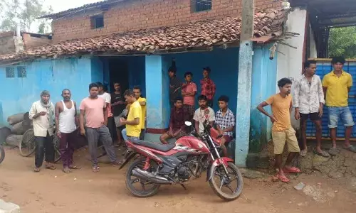 Bilaspur News: प्रेमी की आत्महत्या से परेशान प्रेमिका पहले कुएं में कुदी, जहर पिया, फिर भी बच गई तो लगा ली फांसी...