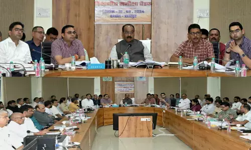 CG: डिप्टी सीएम ने लोरमी के अधिकारियों के साथ की समीक्षा बैठक, मैदानी स्तर पर योजनाओं का हाल-चाल जाना