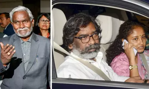 Jharkhand Politics: मुख्यमंत्री हेमंत सोरेन को झटका, Ex Cm चंपई सोरेन ने नई पार्टी बनाने का किया ऐलान