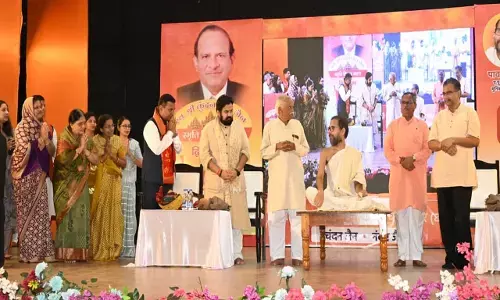 Detached Munishri: हमें इंसान बनना है या शैतान...यह चॉइस हमारी, संस्कृति को बचाने आर-पार का समय आ गया: विराग मुनिश्री...