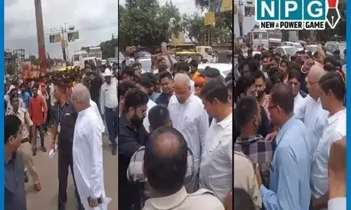 Bhupesh Baghel: पूर्व CM भूपेश बघेल की गाड़ी रोककर प्रदर्शन करने वाले 25 लोगों खिलाफ FIR दर्ज...