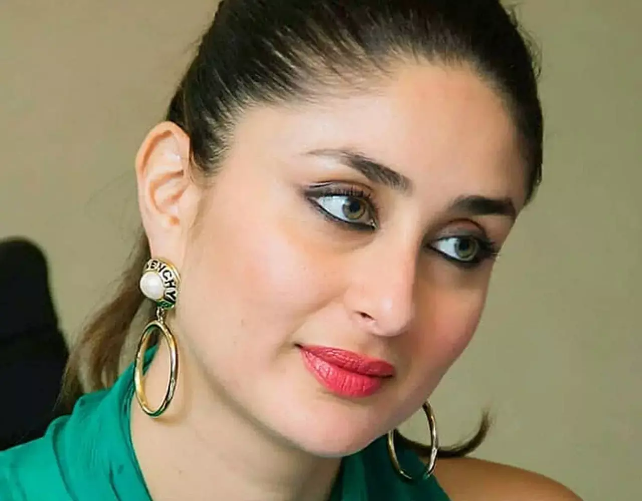 Kareena Kapoor News: हाईकोर्ट के नोटिस पर करीना कपूर ने दिया ये बड़ा जवाब, 10 सितंबर को होगी सुनवाई, जानिए पूरा माजरा...