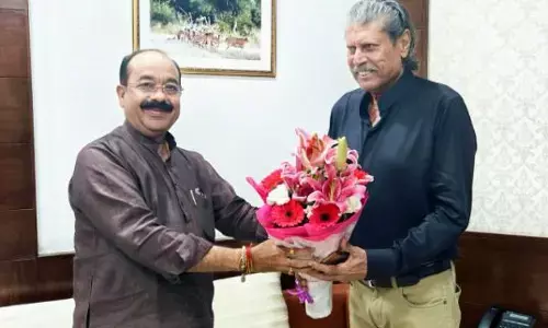 डिप्टी सीएम अरुण साव ने कपिल देव से की मुलाकात, खेल गतिविधियों को छत्तीसगढ़ में बढ़ावा देने पर हुई चर्चा...