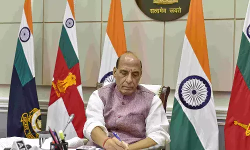 Defence Acquisition Council in Hindi: सेना की बढ़ेगी ताकत, रक्षा मंत्रालय ने दी 1.45 लाख करोड़ रुपए के 10 प्रस्तावों को मंजूरी