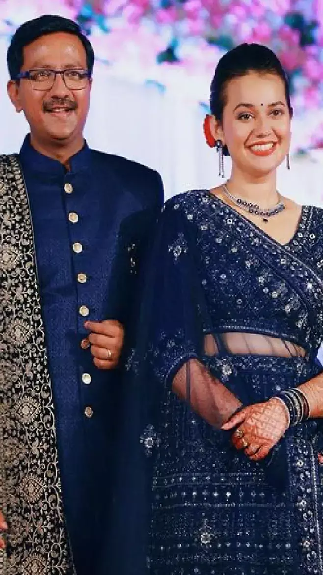 अलग-अलग हो गए IAS टीना डाबी और प्रदीप गवांडे, जानिए कैसे?...