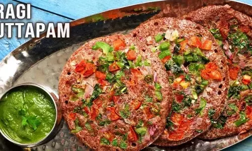 Ragi Uttapam Recipe: नाश्ते में बनाइए रागी उत्तपम और भूल जाइए कैल्शियम सप्लिमेंट्स का नाम, ये है रेसिपी...