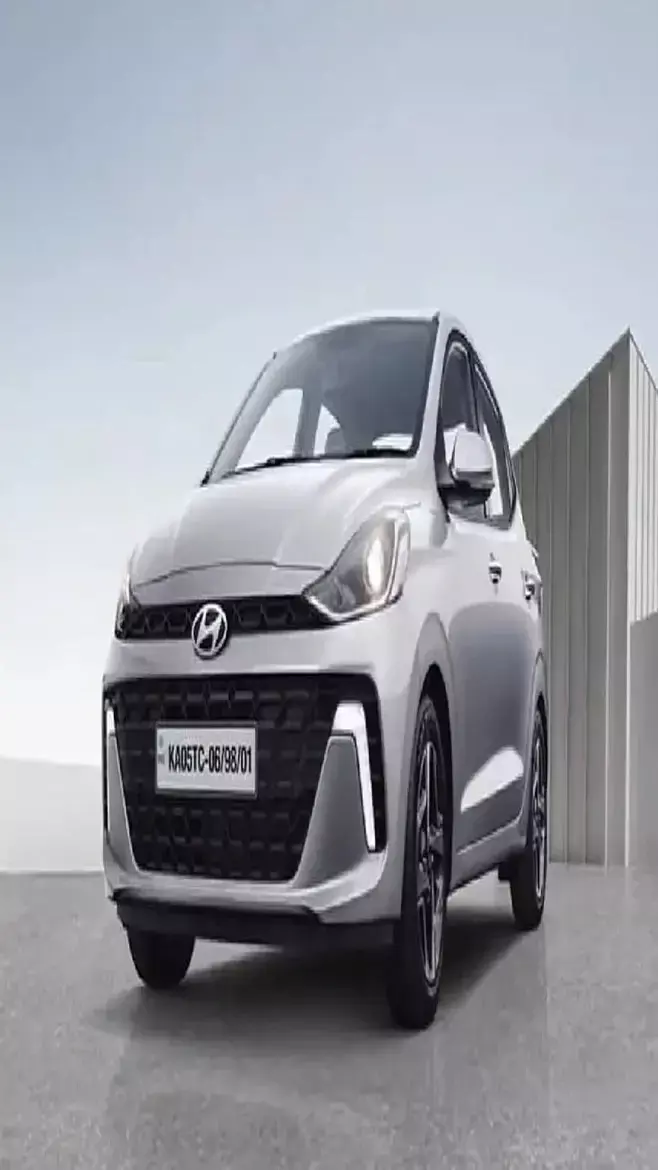 2 लाख डाउन पेमेंट, 10221 की EMI: Hyundai Aura CNG अब आपकी पहुंच में!