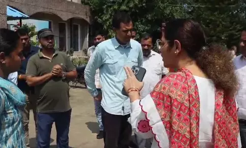 CG School News: प्रिंसिपल को कलेक्टर ने लगाई फटकार, बोली...कब तक चोरी करेंगे, बच्चे हैं ख्याल रखिये